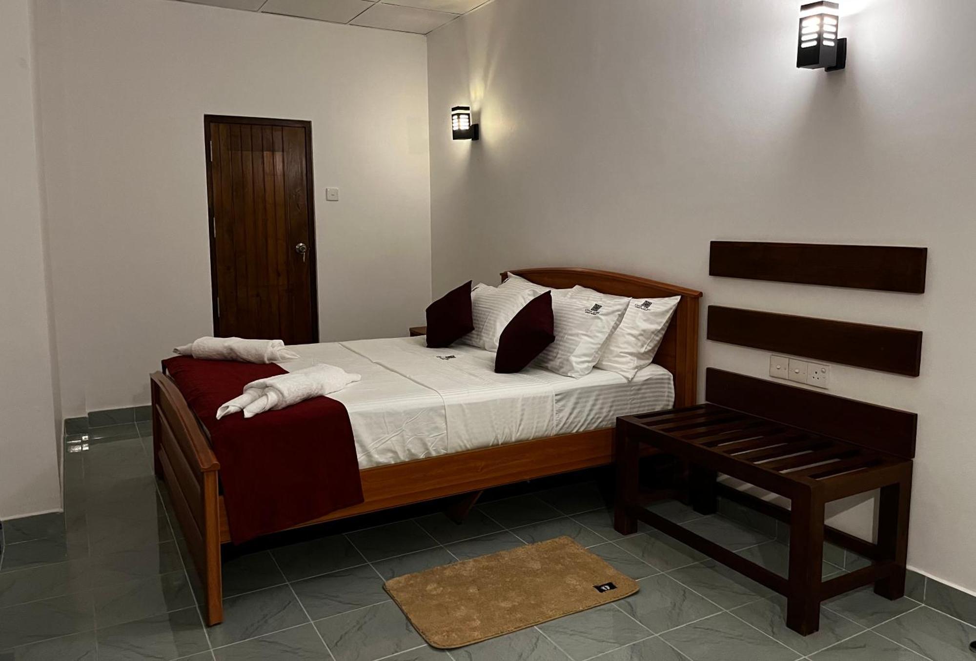 Hotel Livin Lush Luxury Retreat Anuradhapura Exterior foto